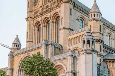 BÜYÜK İNGİLTERE TURU